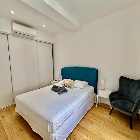 Casamea - T2, Elegant, Clim, Centre Ajaccio *